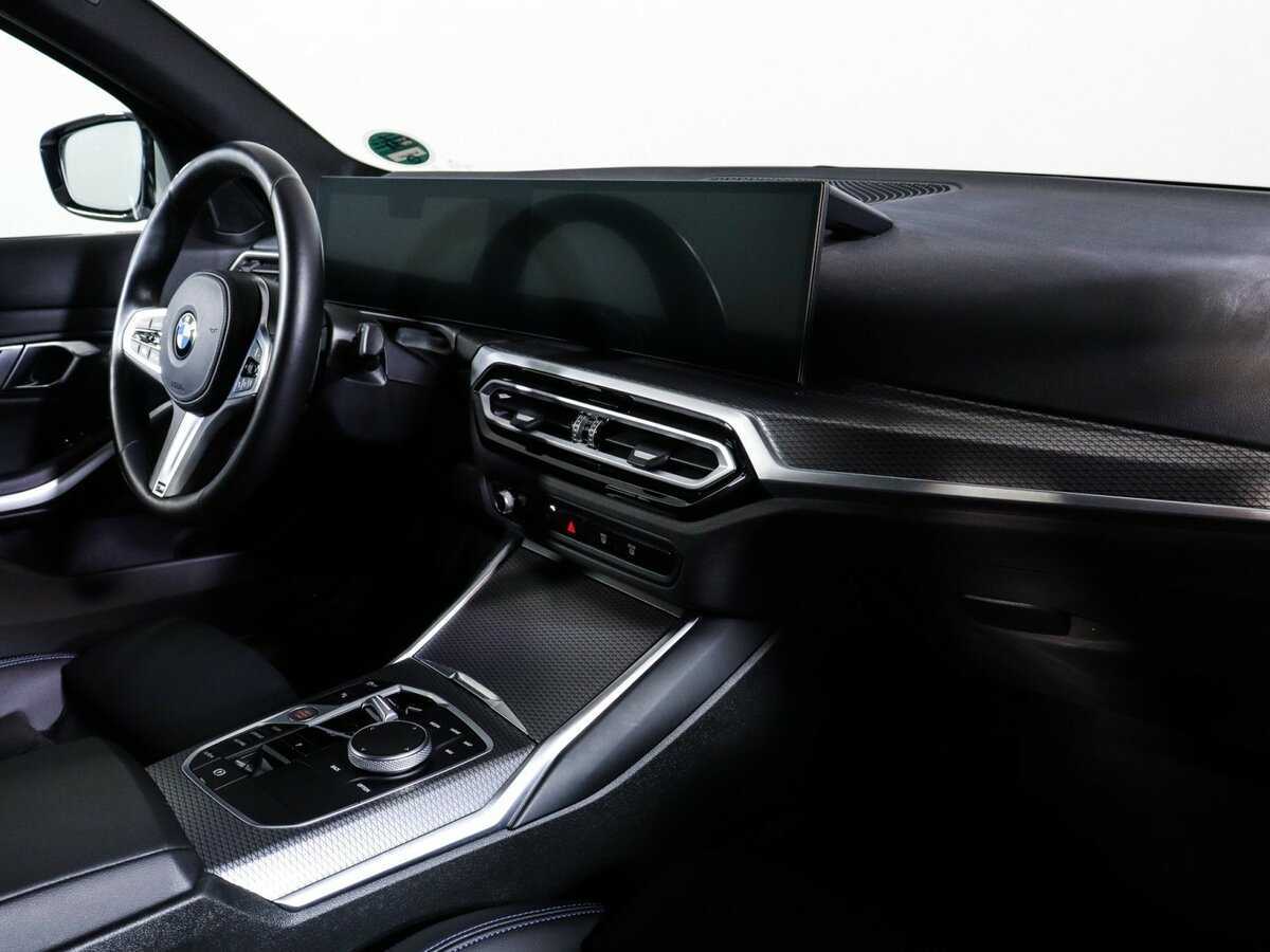 BMW 3 серии с пробегом — 2023 год. Фото: #8