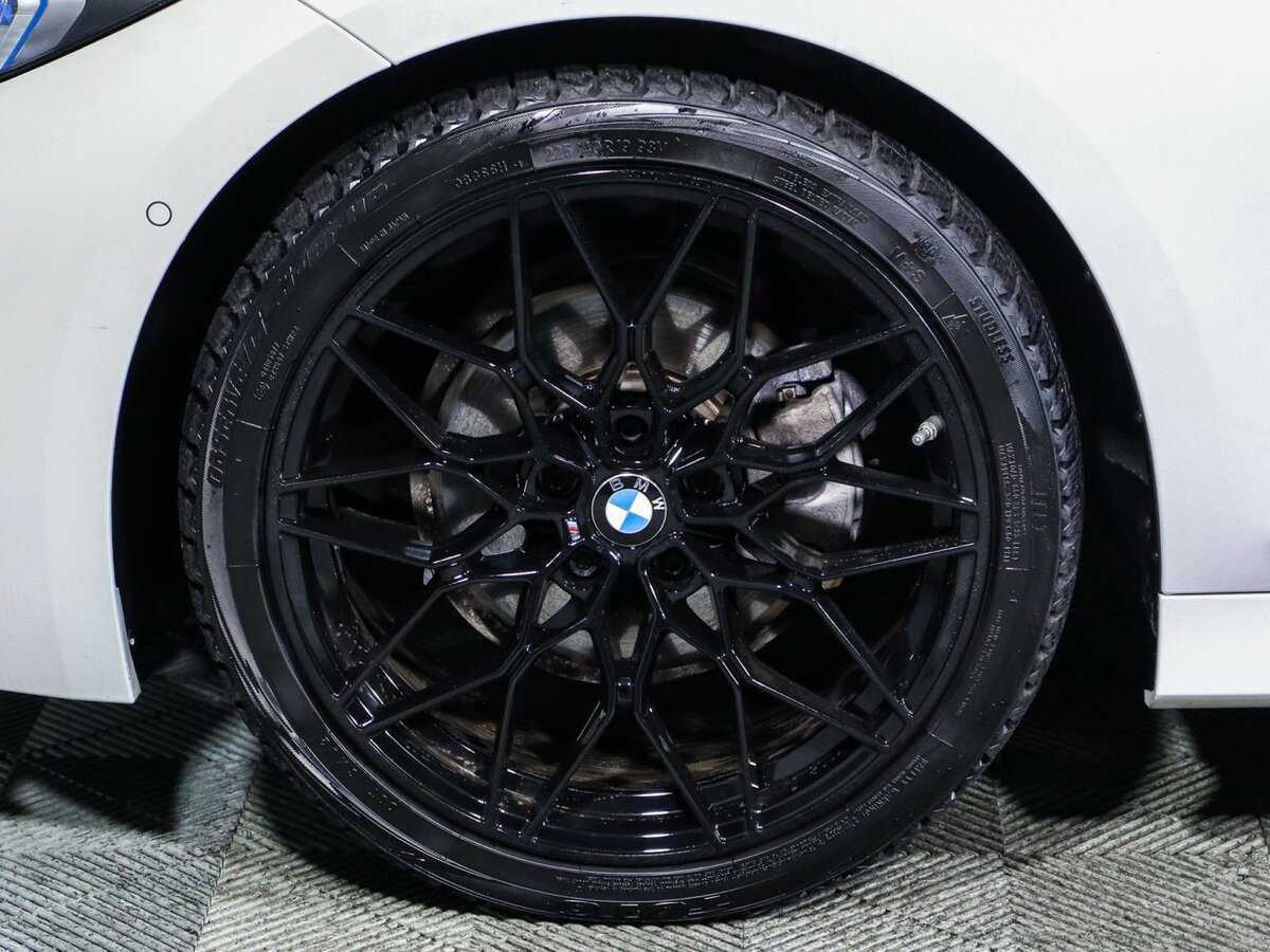 BMW 3 серии с пробегом — 2023 год. Фото: #14