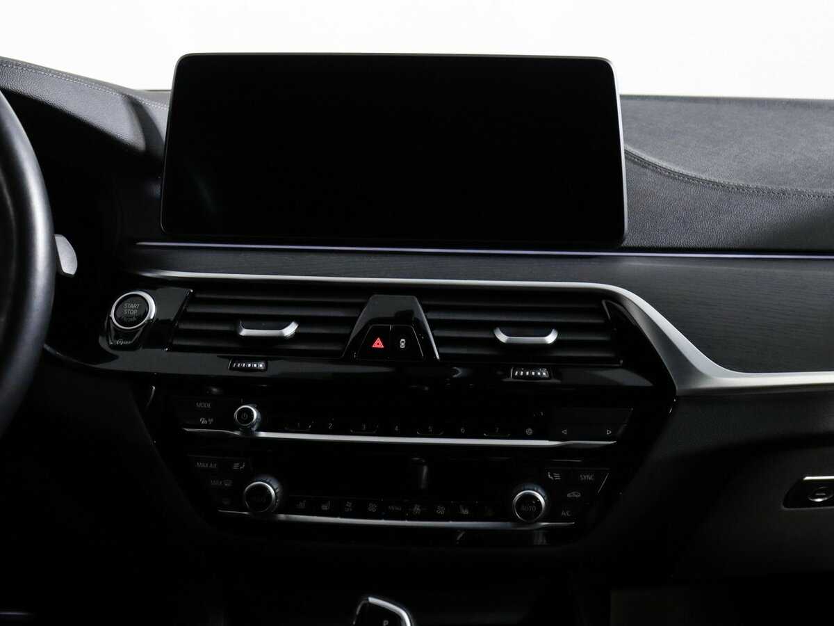 BMW 5 серии с пробегом — 2020 год. Фото: #9