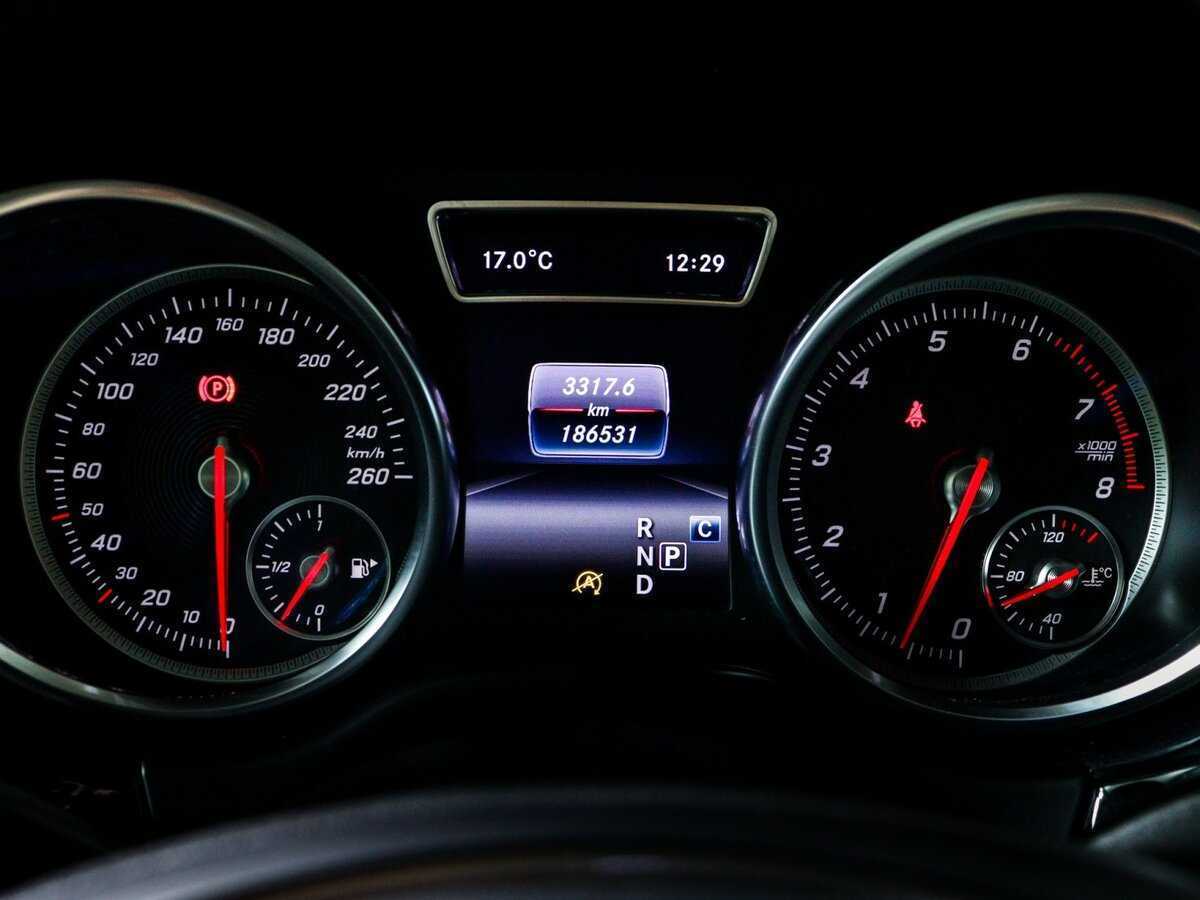 Mercedes-Benz GLE с пробегом — 2018 год. Фото: #7