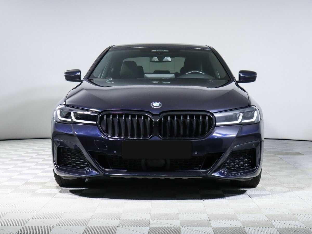 BMW 5 серии с пробегом — 2021 год. Фото: #1
