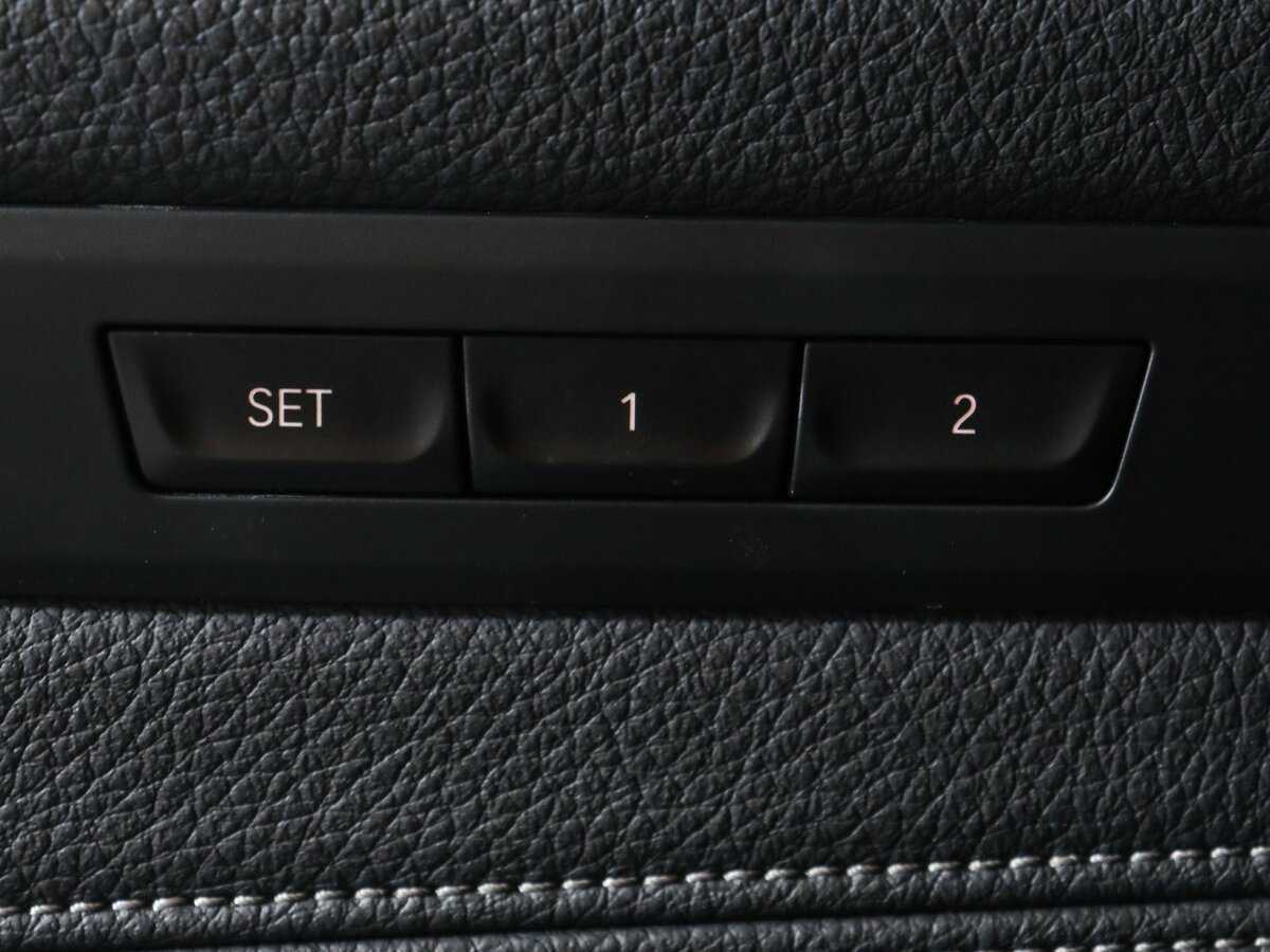 BMW 5 серии с пробегом — 2021 год. Фото: #11