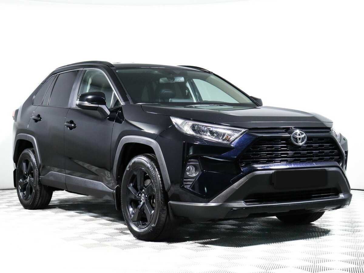 Toyota RAV4 с пробегом — 2021 год. Фото: #2