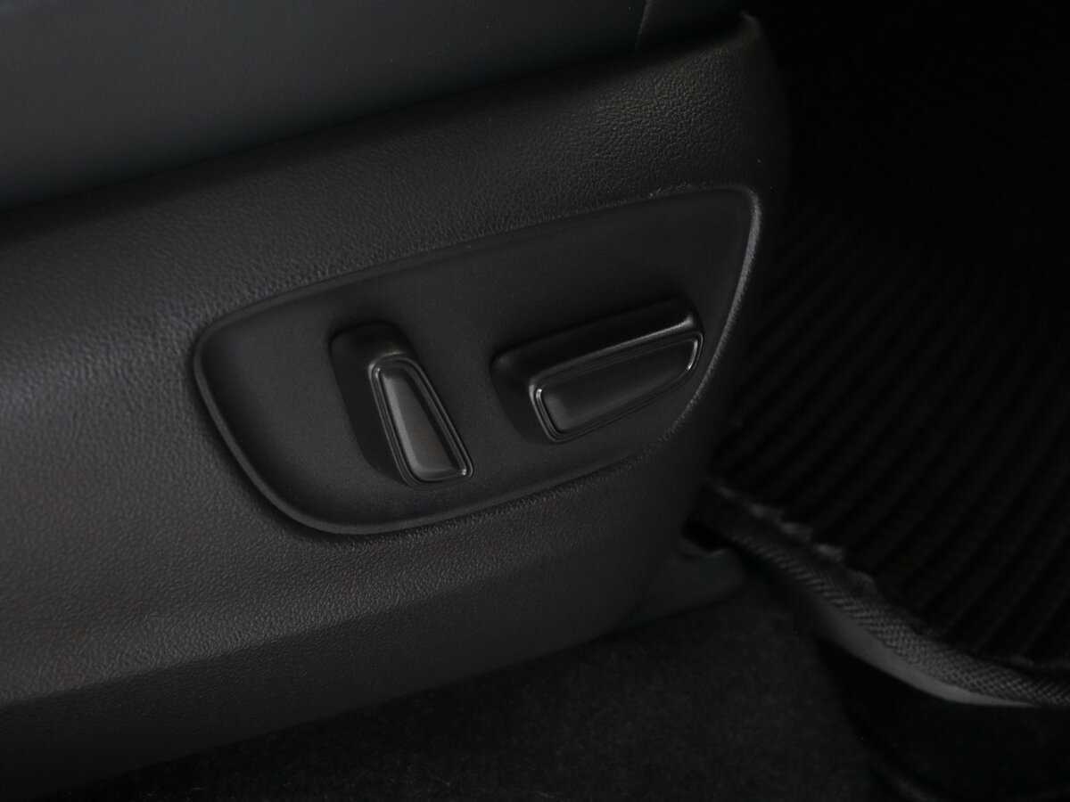 Toyota Land Cruiser с пробегом — 2021 год. Фото: #14