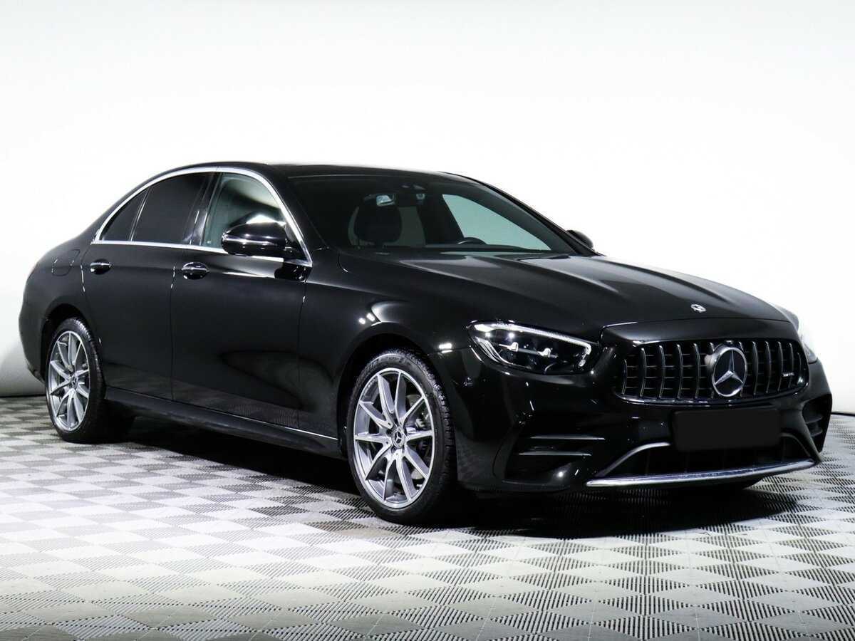 Mercedes-Benz E-Класс с пробегом — 2022 год. Фото: #2