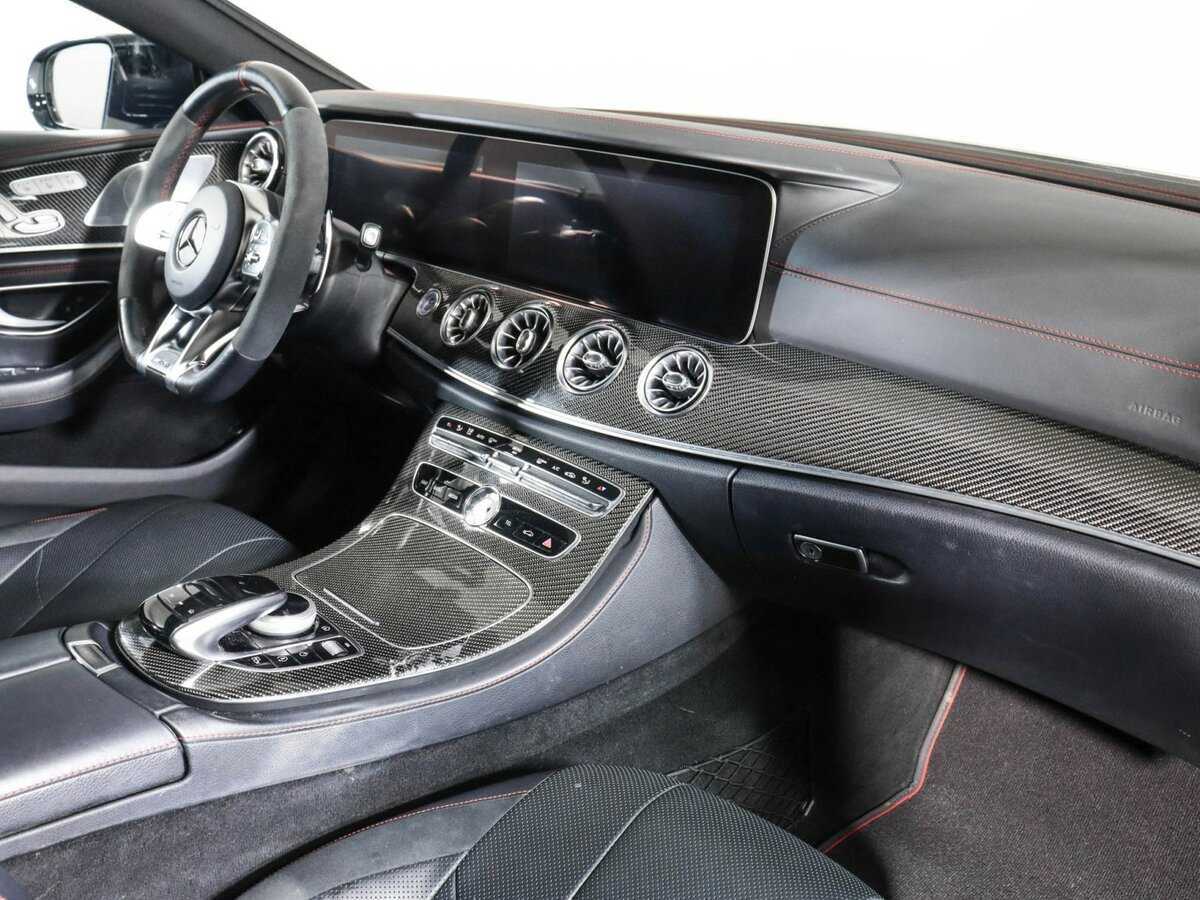 Mercedes-Benz CLS AMG с пробегом — 2018 год. Фото: #6