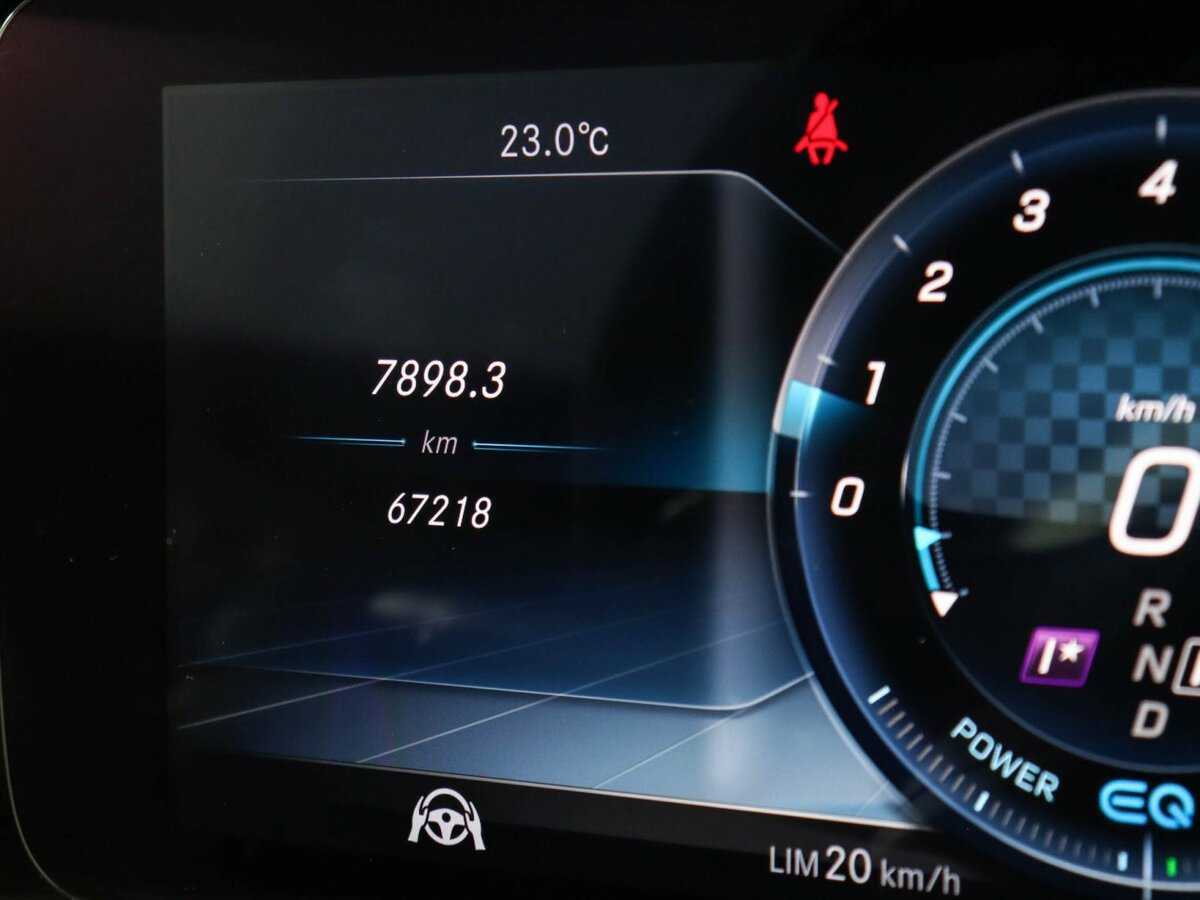 Mercedes-Benz CLS AMG с пробегом — 2018 год. Фото: #8