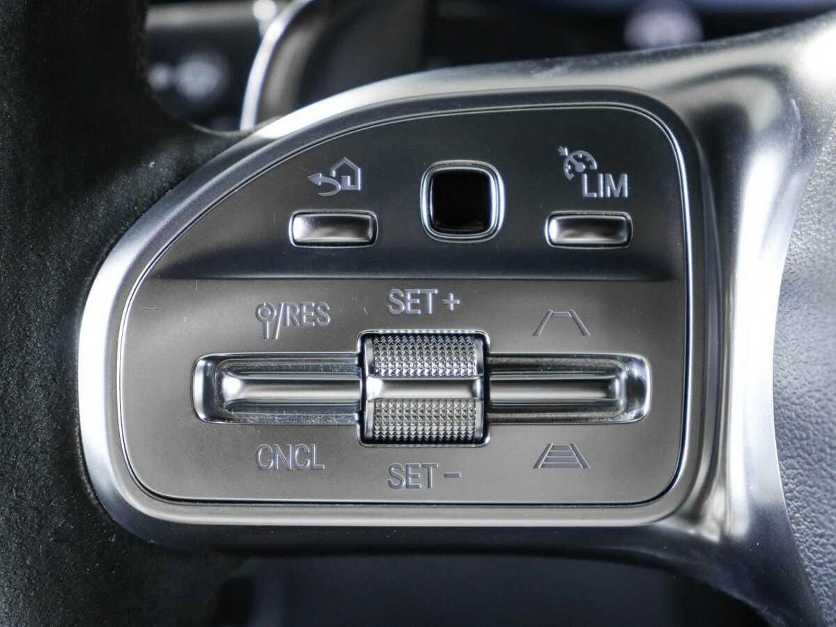 Mercedes-Benz CLS AMG с пробегом — 2018 год. Фото: #19