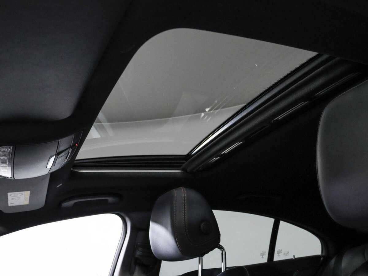 Mercedes-Benz CLS AMG с пробегом — 2018 год. Фото: #28