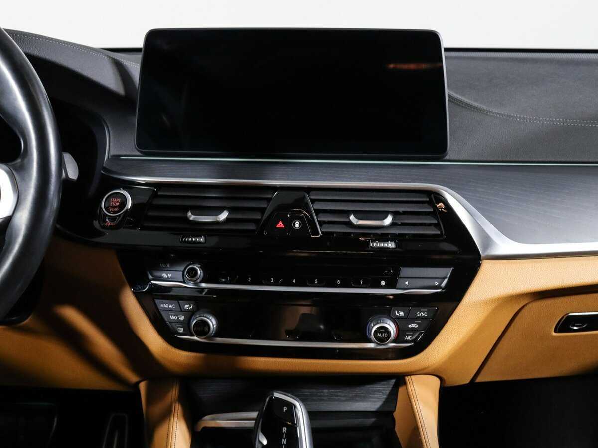 BMW 6 серии с пробегом — 2021 год. Фото: #9