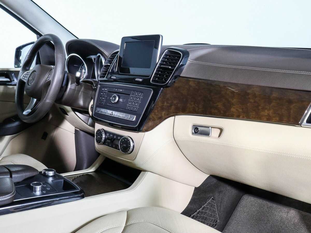 Mercedes-Benz GLE с пробегом — 2016 год. Фото: #6