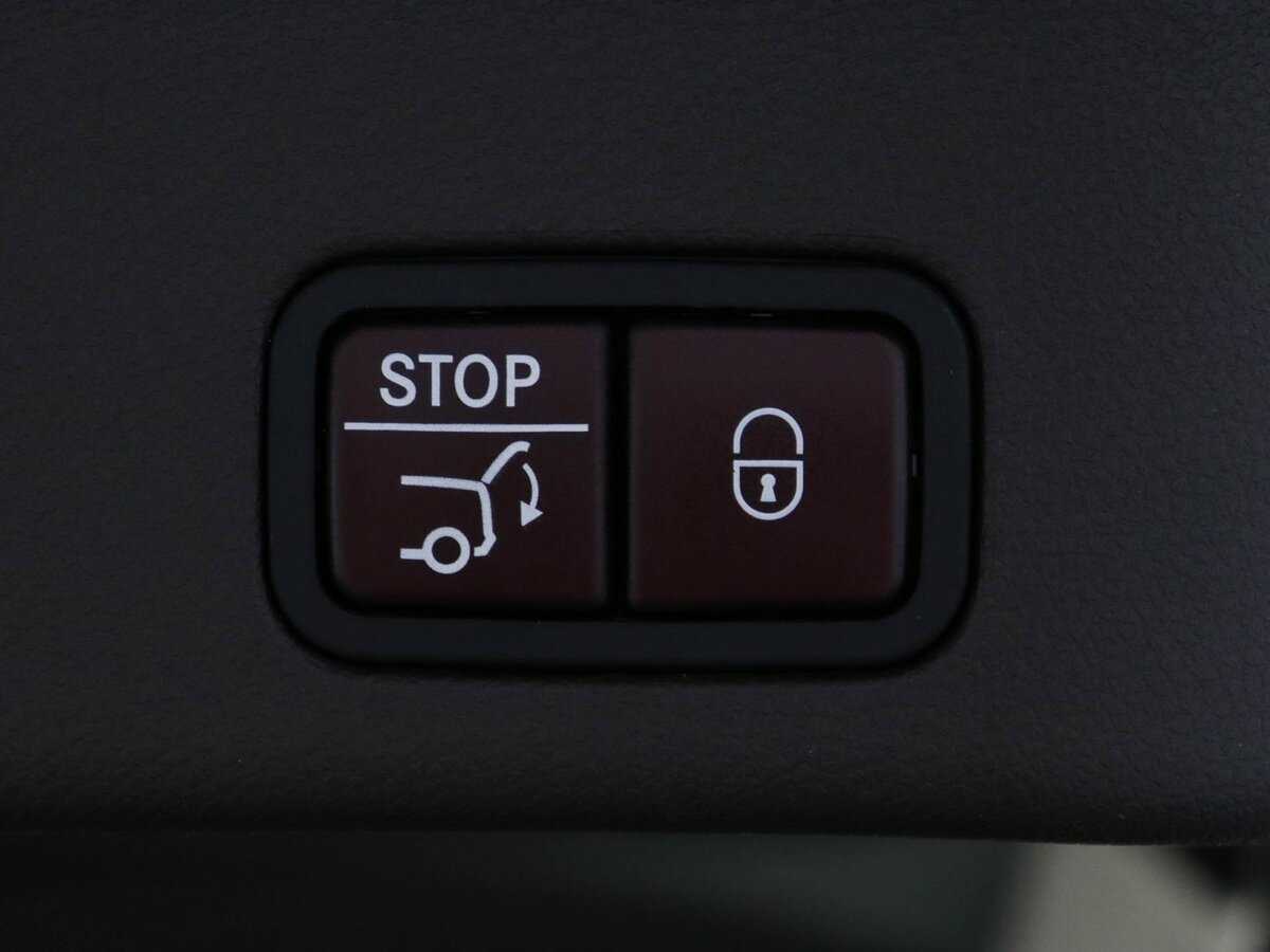 Mercedes-Benz GLE с пробегом — 2016 год. Фото: #14