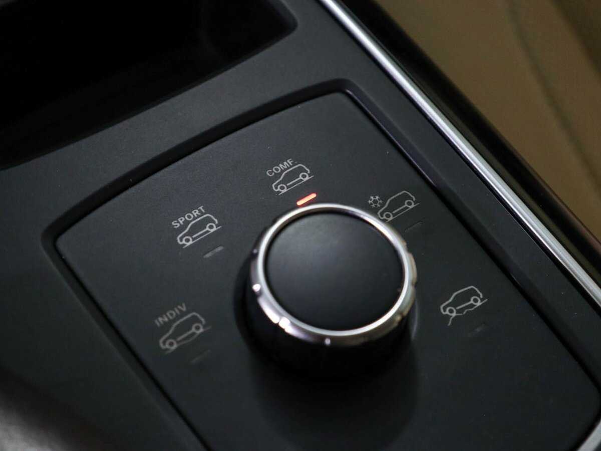 Mercedes-Benz GLE с пробегом — 2016 год. Фото: #17