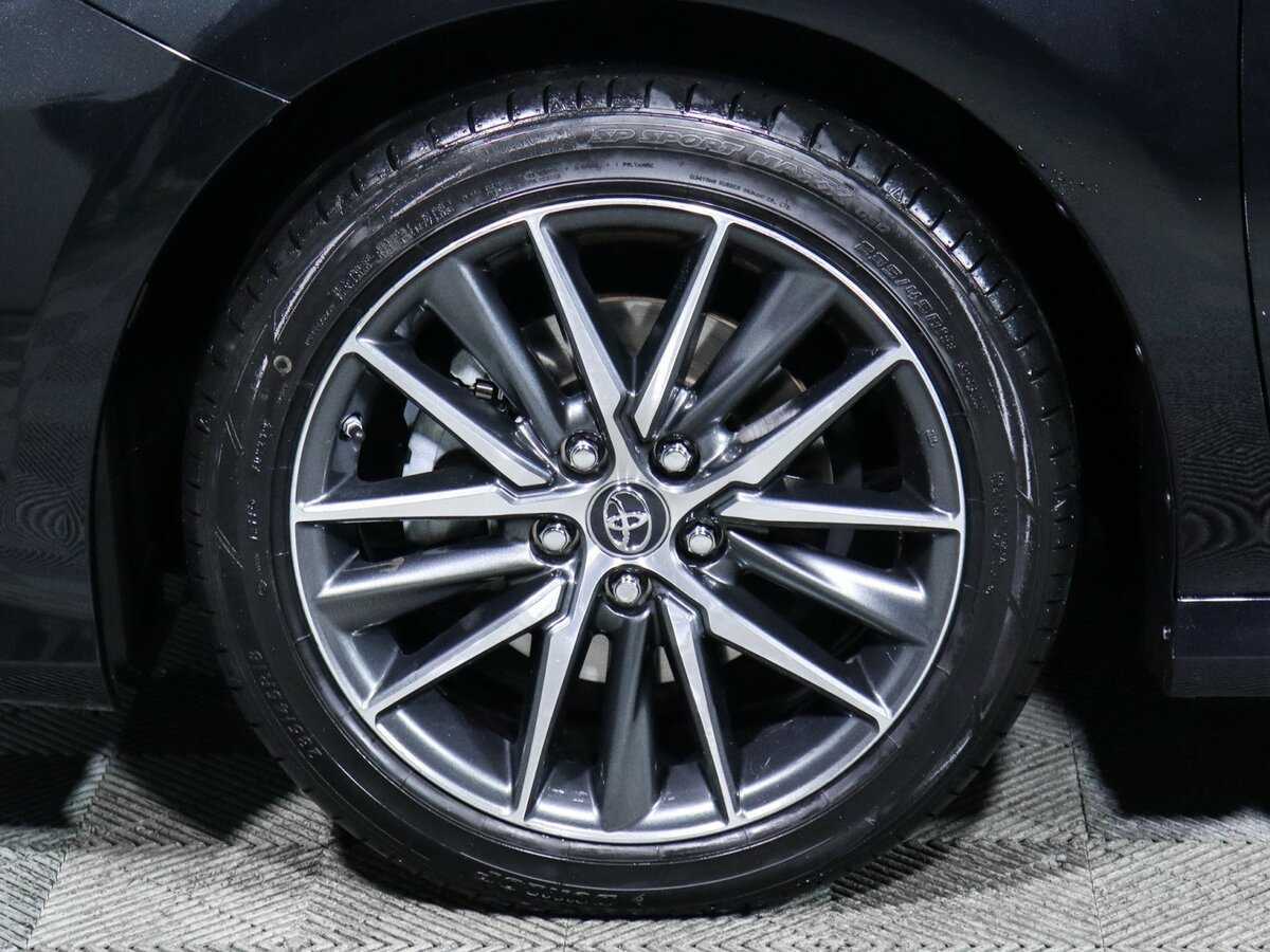 Toyota Camry с пробегом — 2023 год. Фото: #14