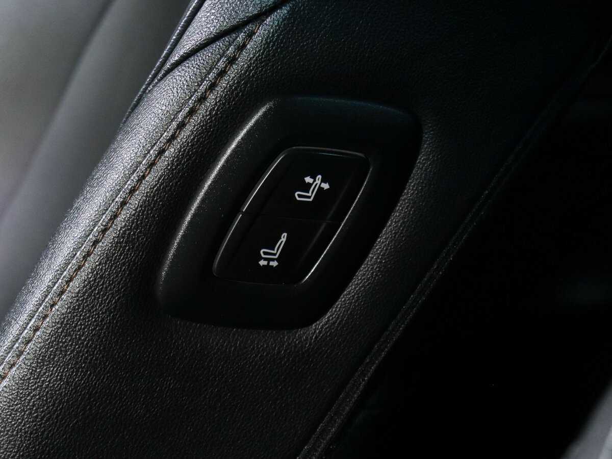 Toyota Camry с пробегом — 2023 год. Фото: #16