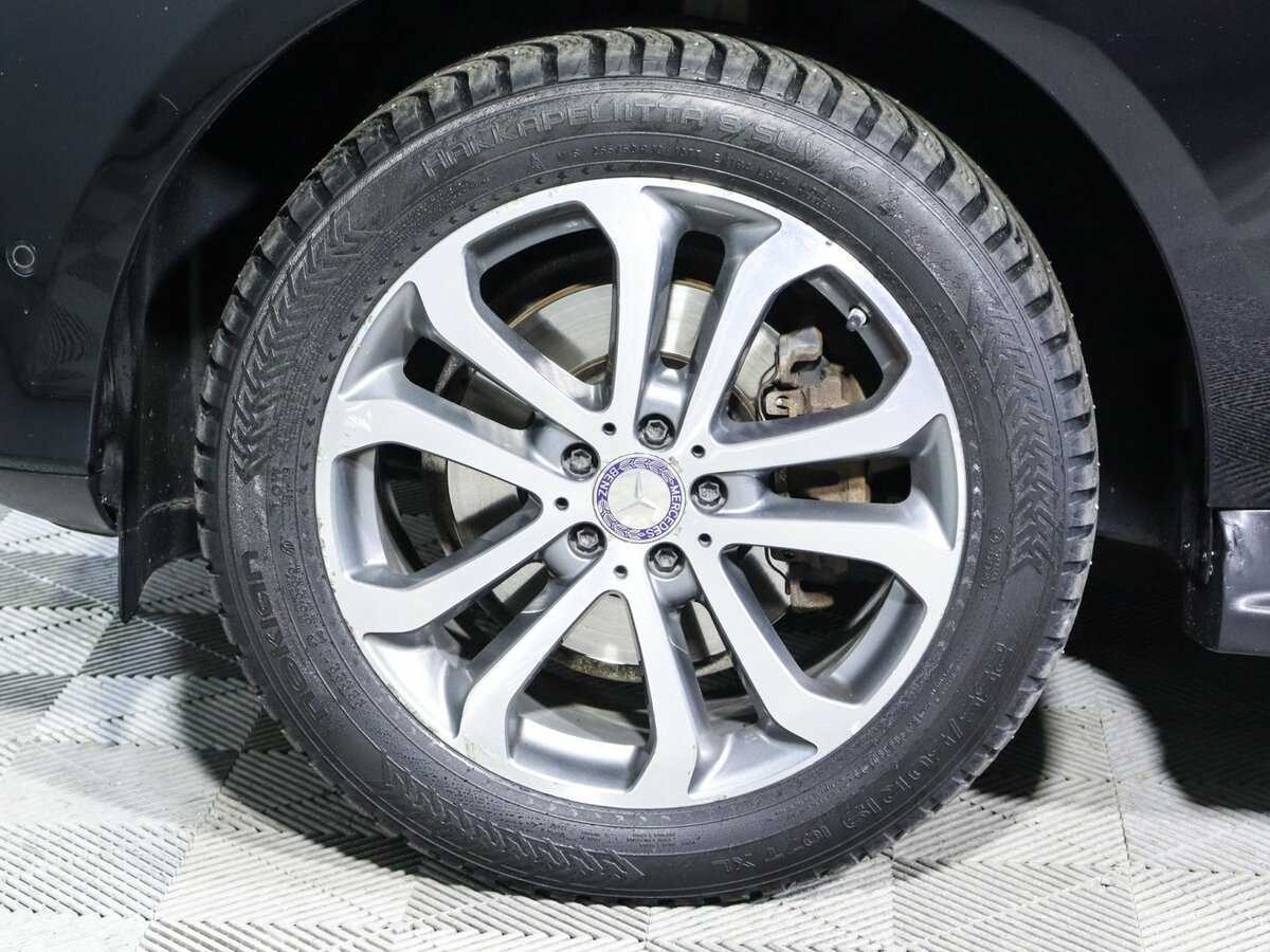 Mercedes-Benz GLE с пробегом — 2015 год. Фото: #12