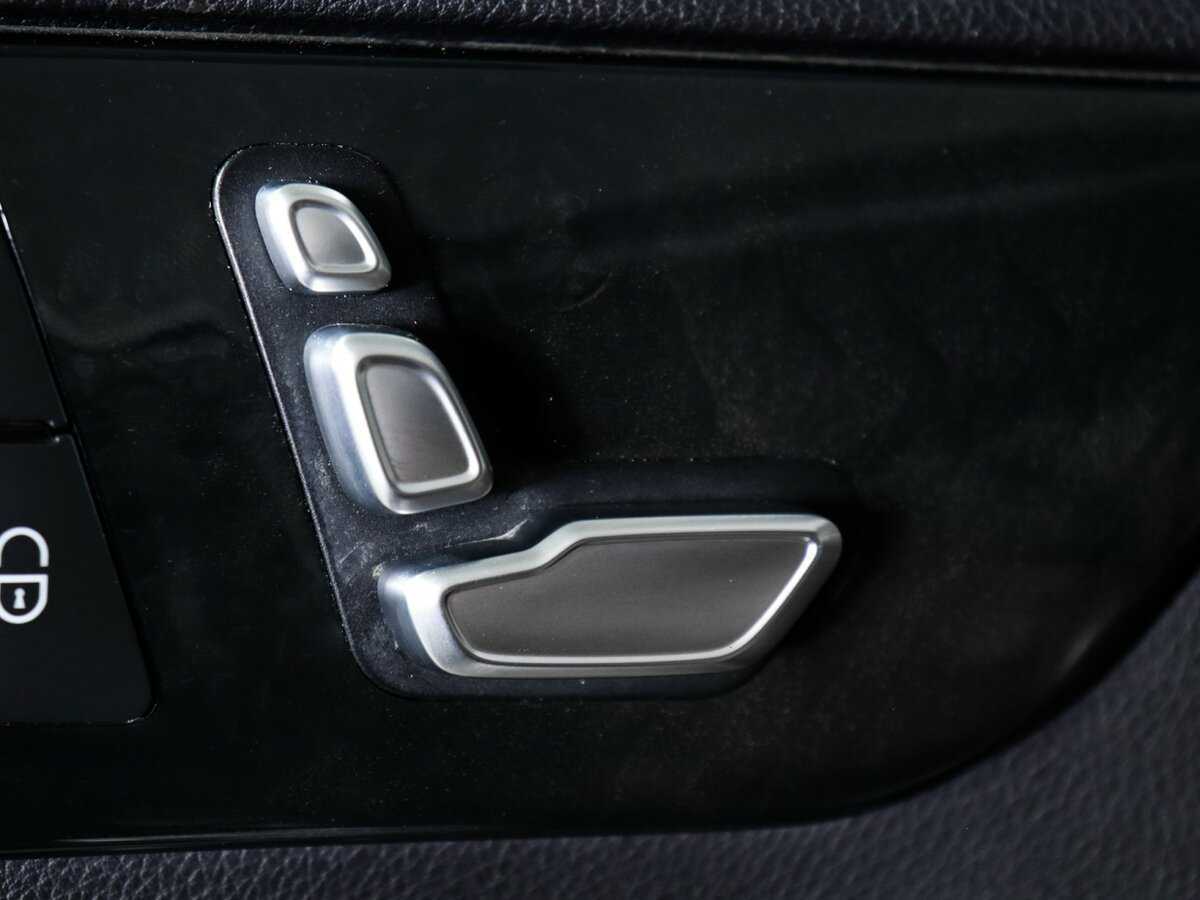 Mercedes-Benz GLE с пробегом — 2015 год. Фото: #14