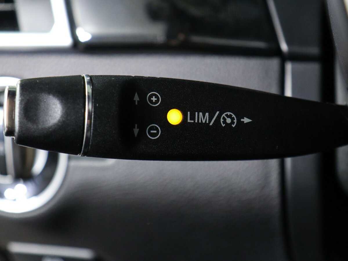 Mercedes-Benz GLE с пробегом — 2015 год. Фото: #15