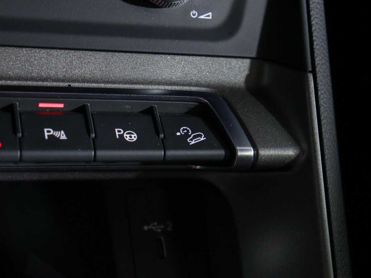 Audi Q3 Sportback с пробегом — 2021 год. Фото: #20