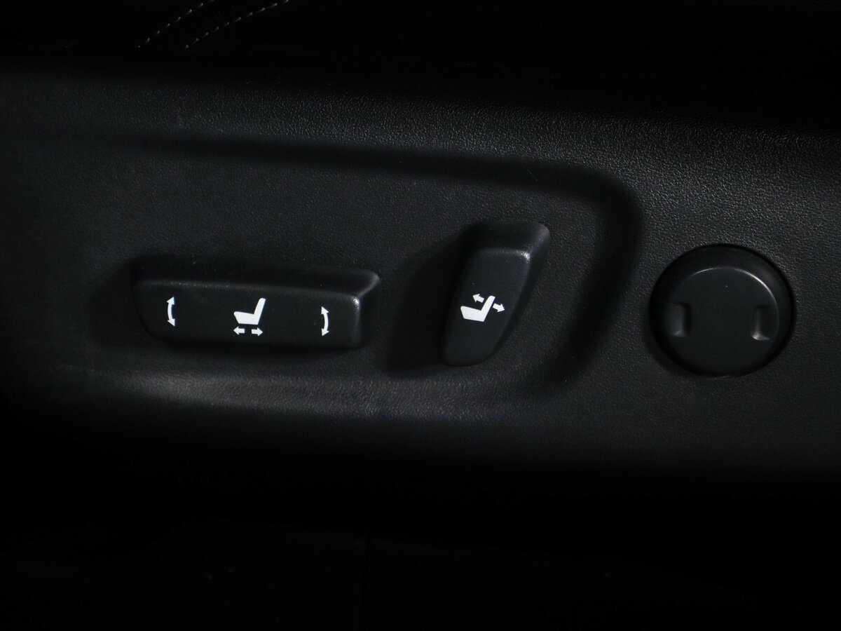 Toyota Land Cruiser Prado с пробегом — 2018 год. Фото: #14