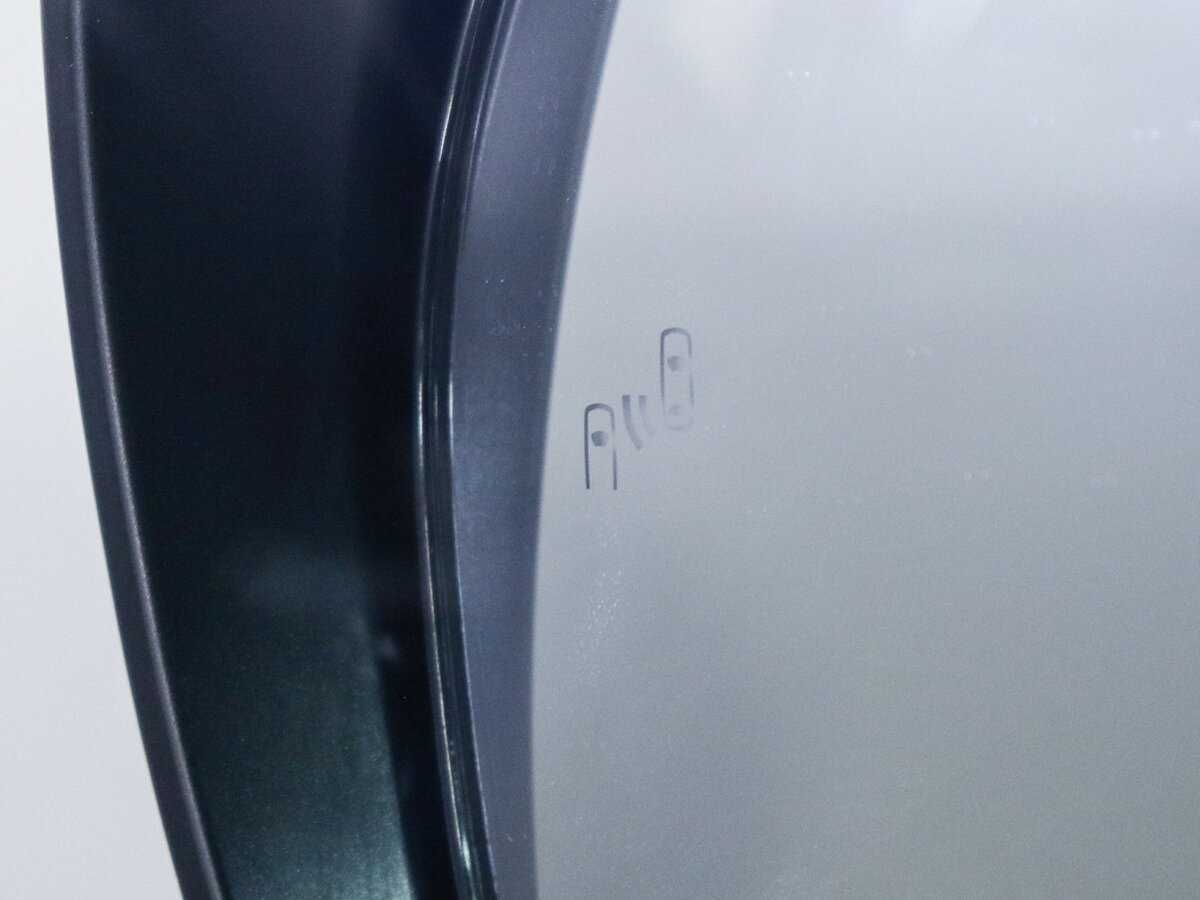 Toyota Land Cruiser Prado с пробегом — 2018 год. Фото: #21