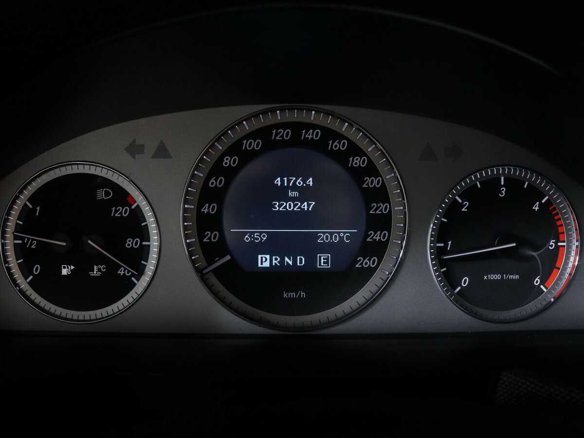 Mercedes-Benz GLK-Класс с пробегом — 2012 год. Фото: #7