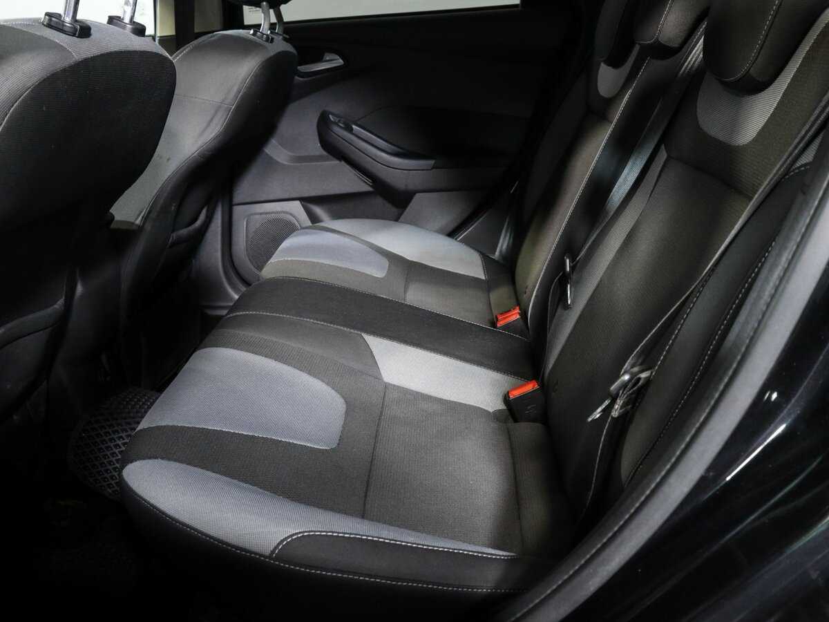 Ford Focus с пробегом — 2011 год. Фото: #8