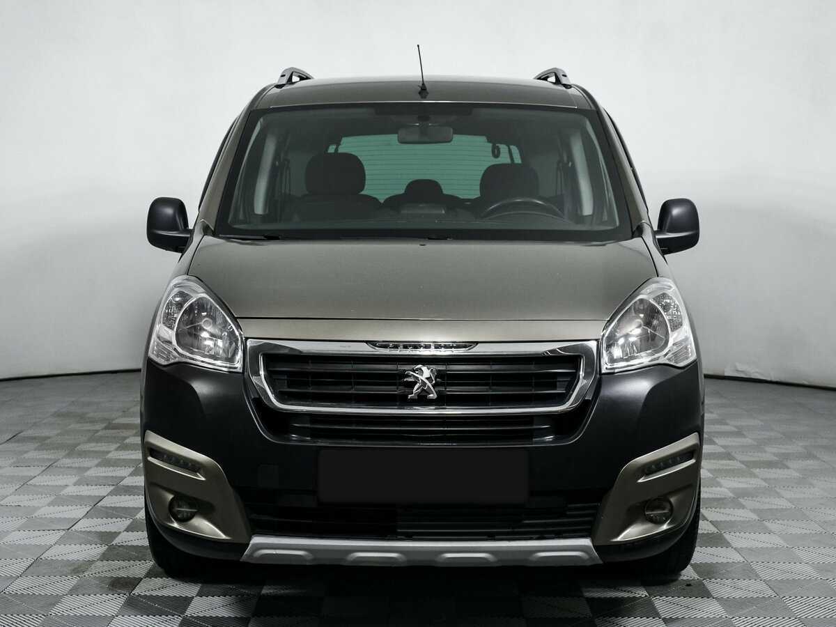 Peugeot Partner с пробегом — 2017 год. Фото: #1