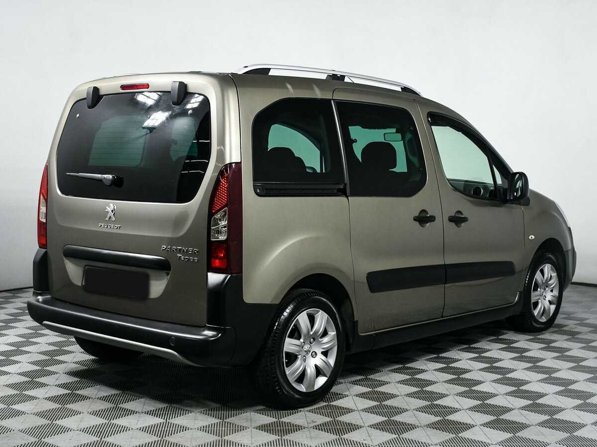 Peugeot Partner с пробегом — 2017 год. Фото: #3