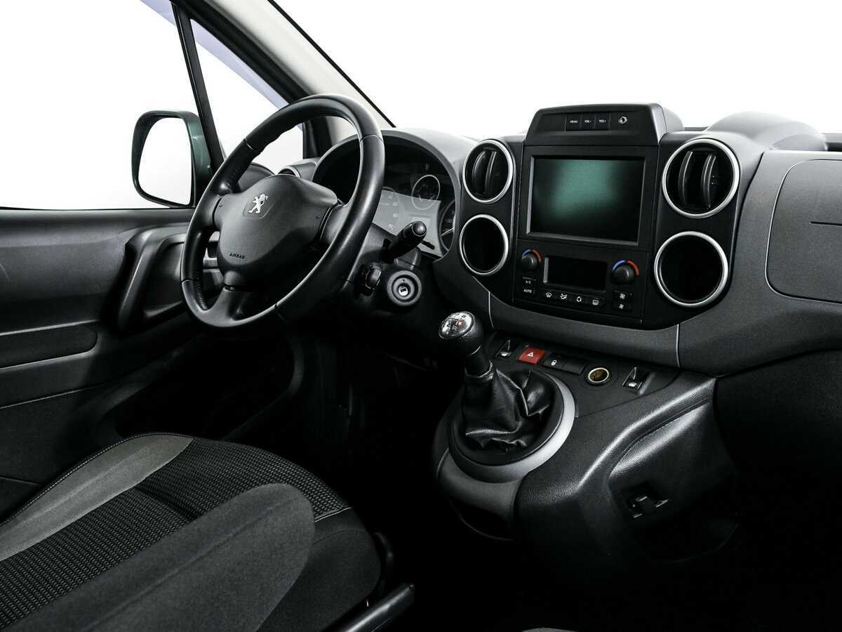 Peugeot Partner с пробегом — 2017 год. Фото: #6