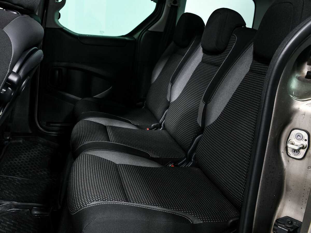 Peugeot Partner с пробегом — 2017 год. Фото: #10