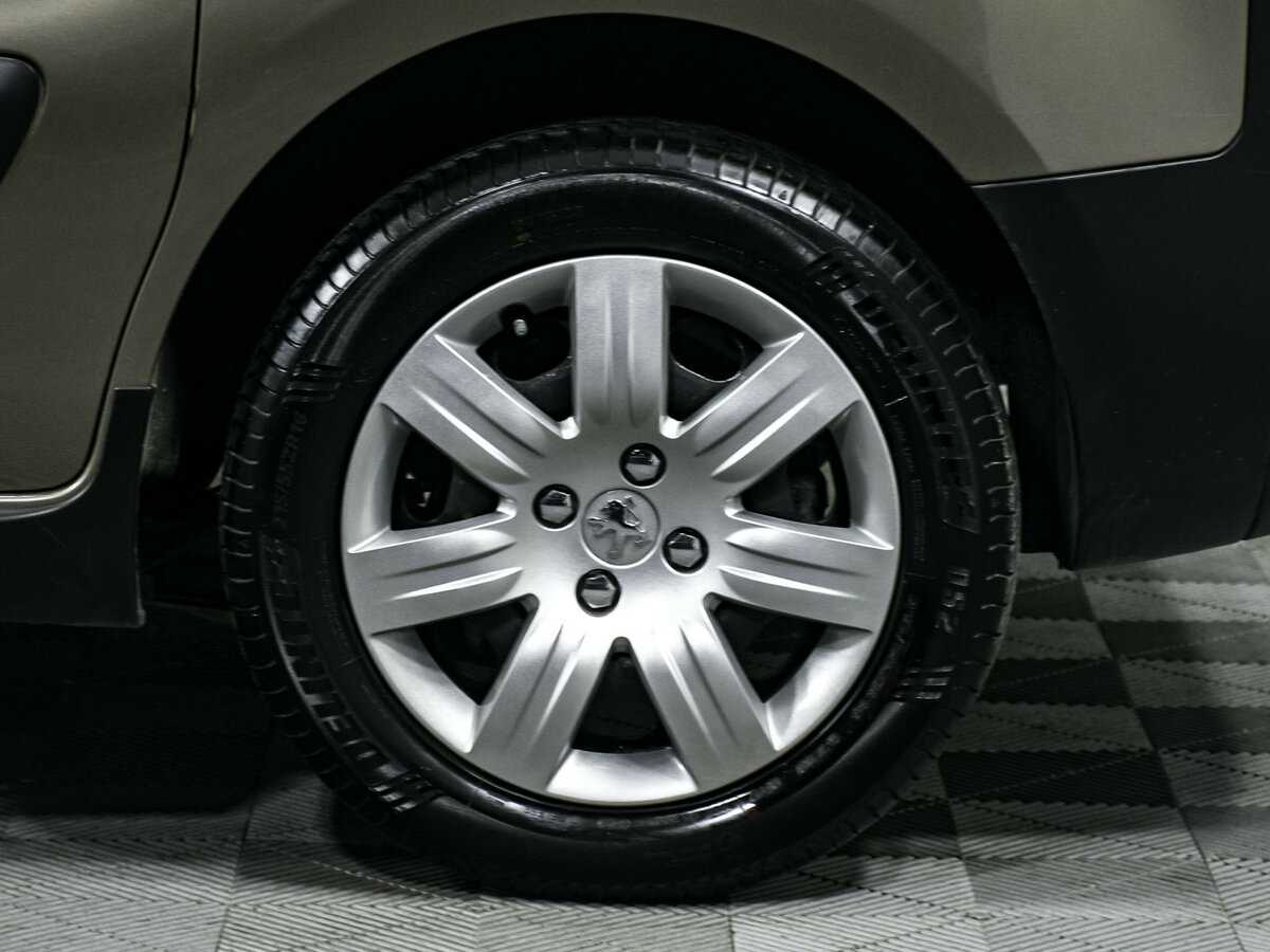 Peugeot Partner с пробегом — 2017 год. Фото: #12