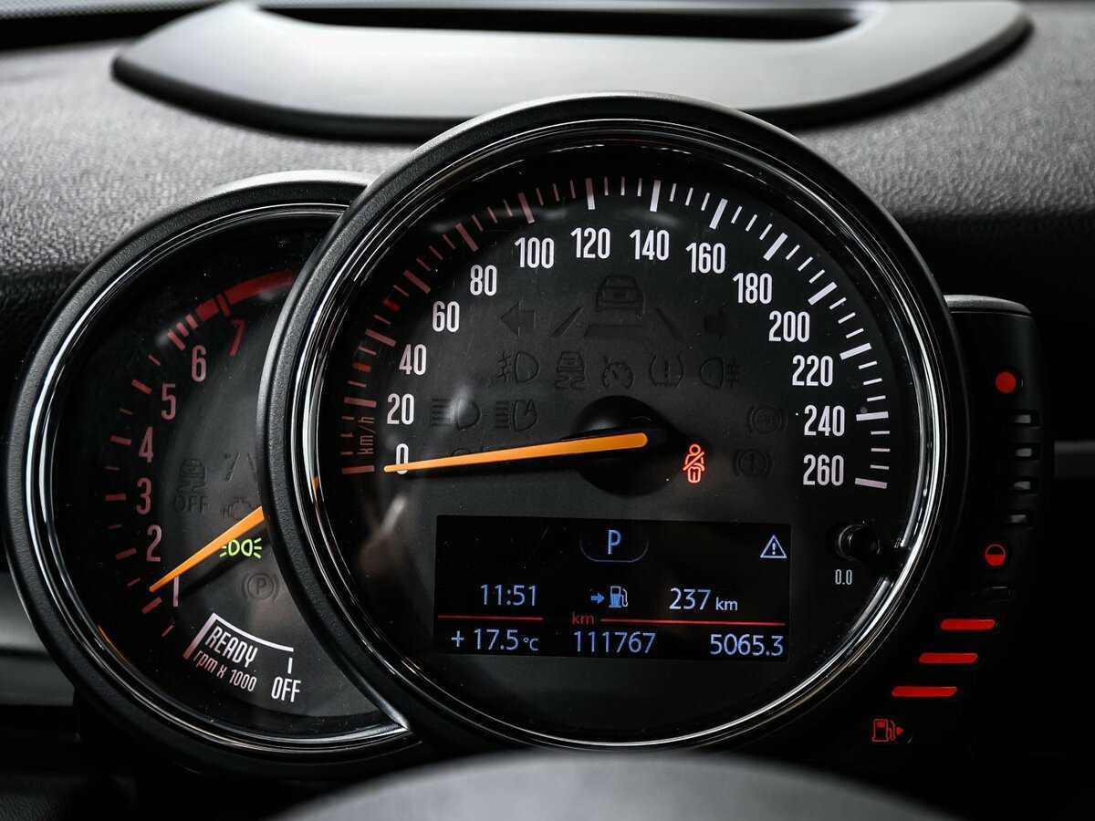 Mini Hatch с пробегом — 2014 год. Фото: #9