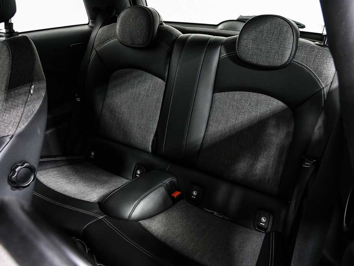 Mini Hatch с пробегом — 2014 год. Фото: #12