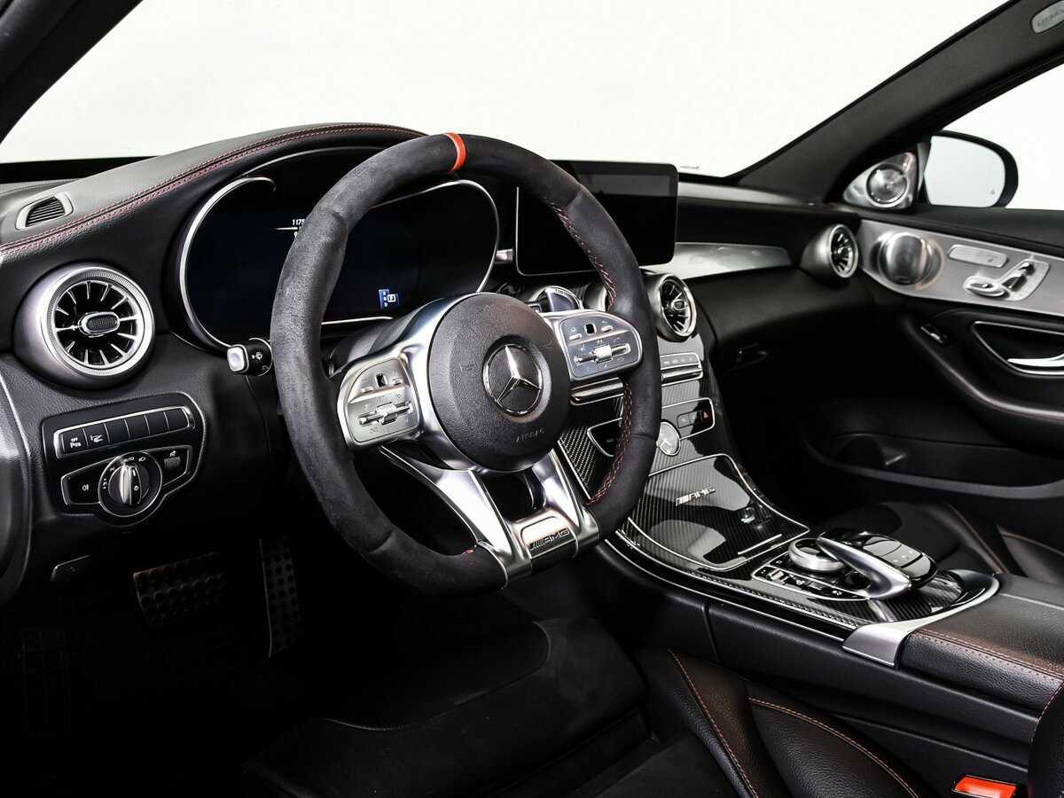 Mercedes-Benz C-Класс AMG с пробегом — 2018 год. Фото: #11