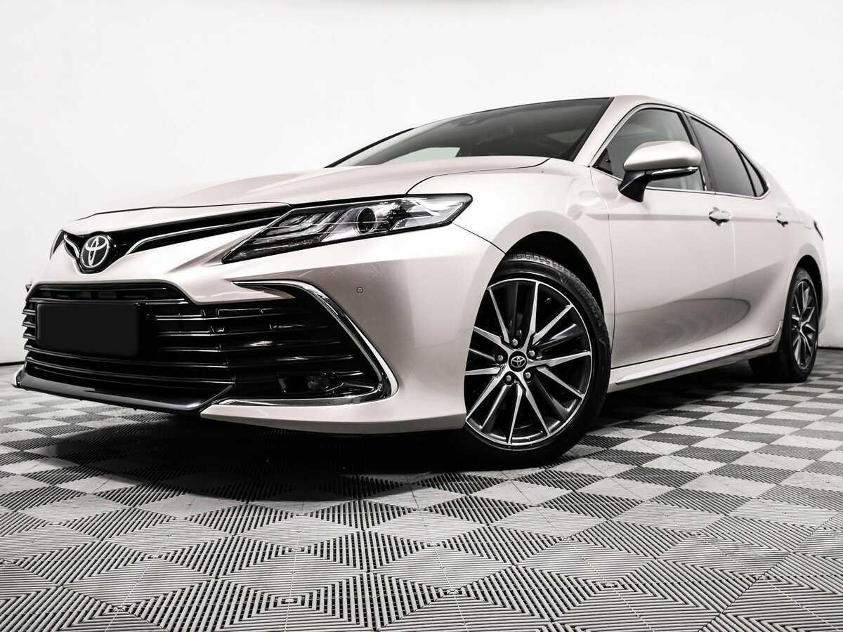 Toyota Camry с пробегом — 2023 год. Фото: #16