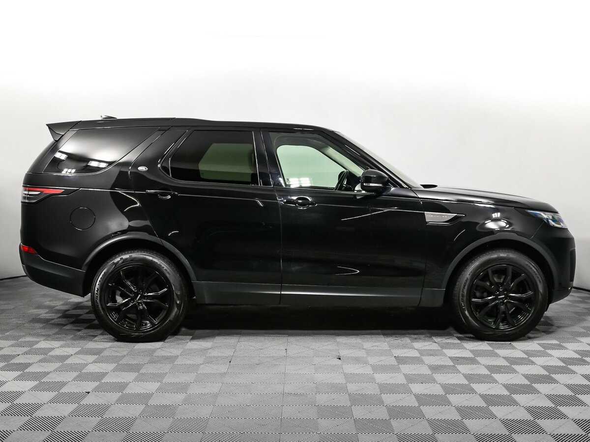Land Rover Discovery с пробегом — 2018 год. Фото: #3