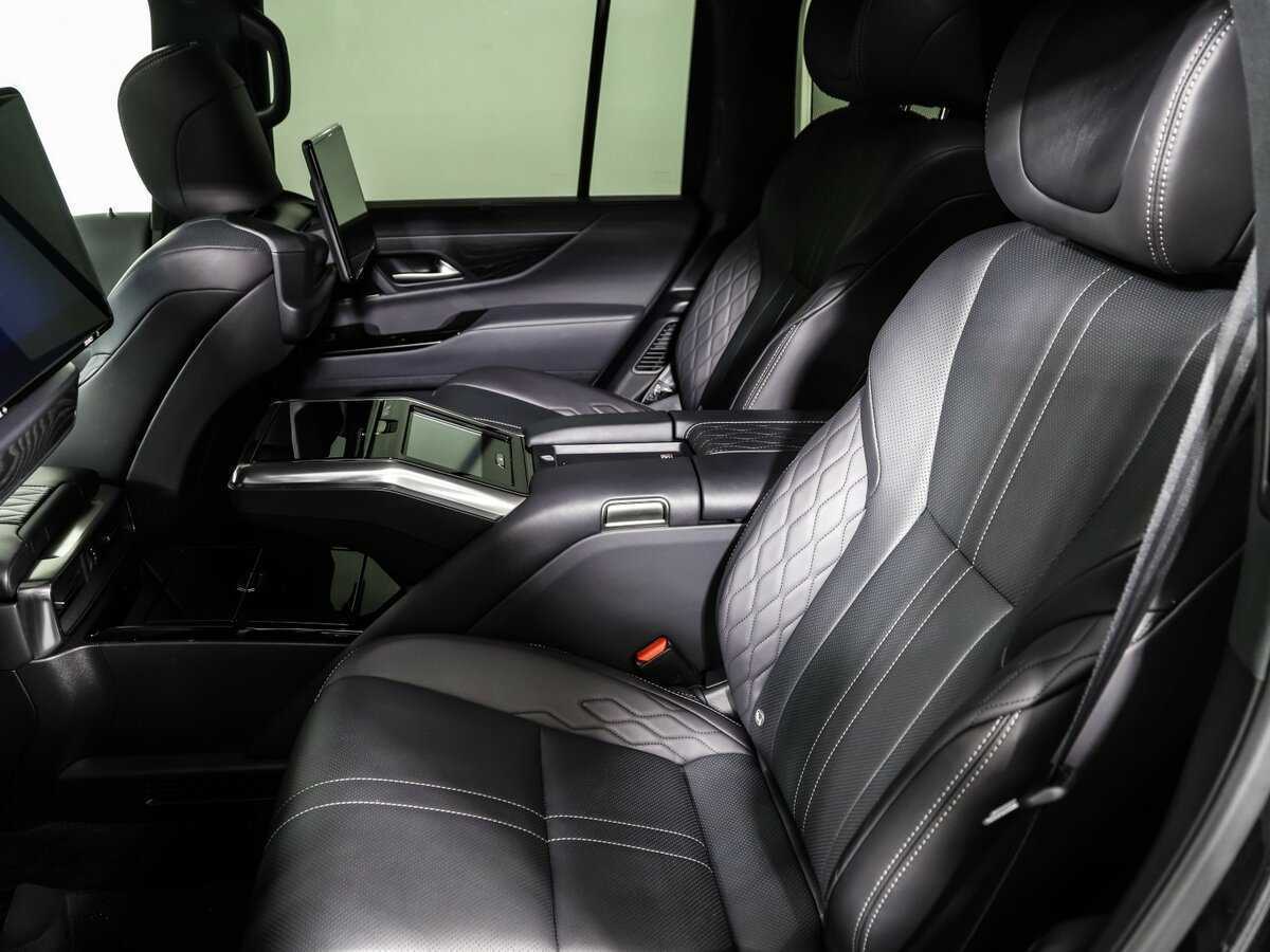 Lexus LX с пробегом — 2023 год. Фото: #12