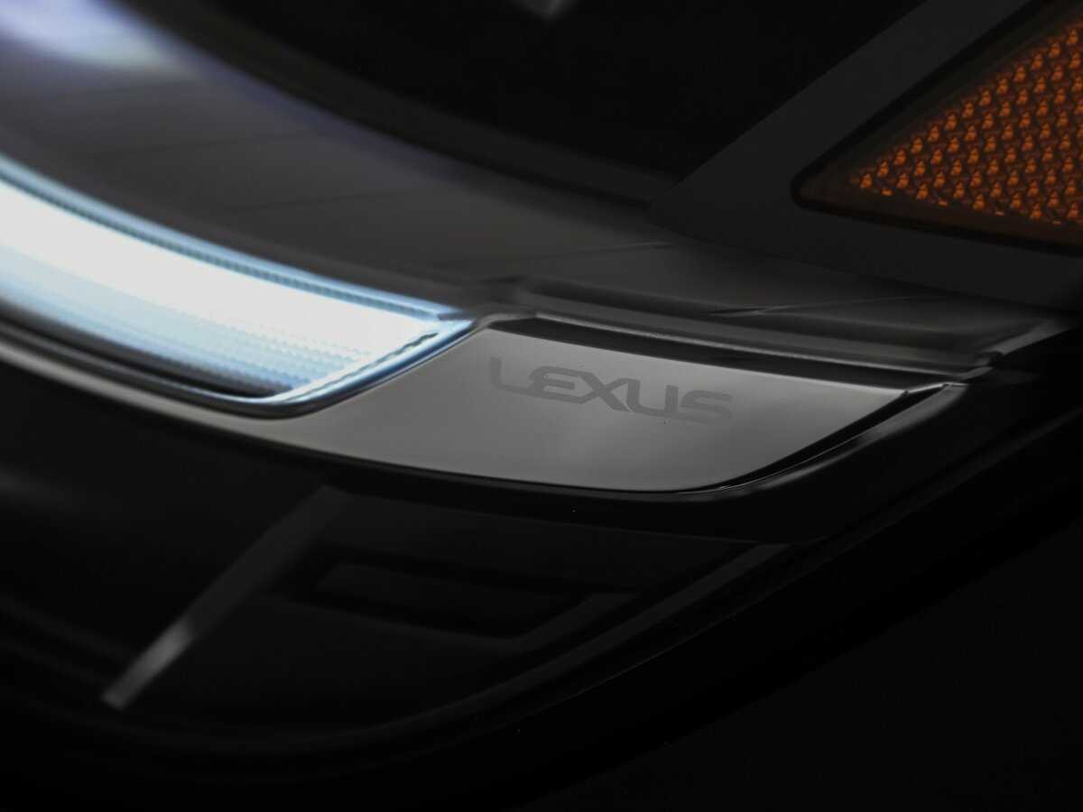Lexus LX с пробегом — 2023 год. Фото: #19