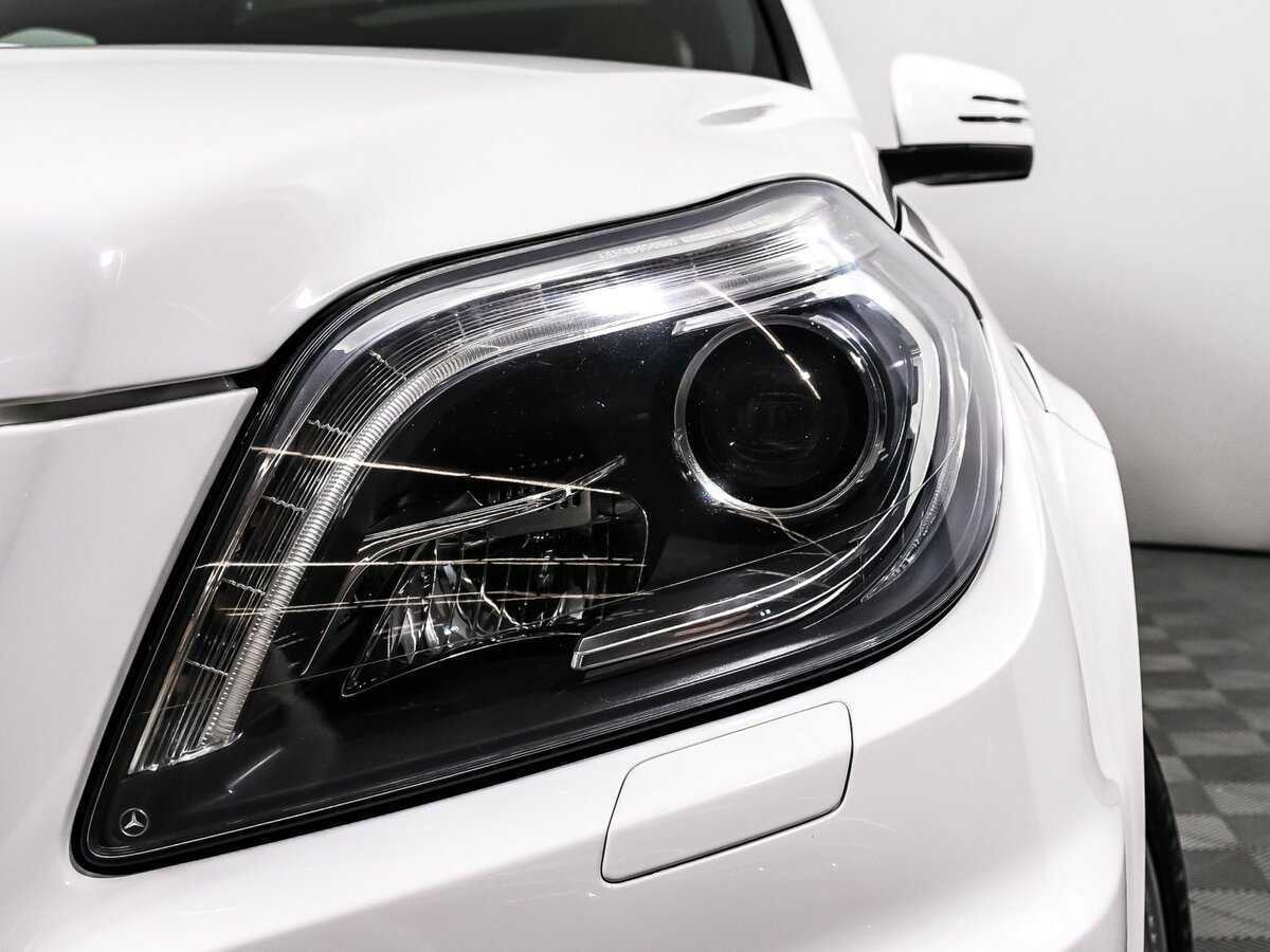 Mercedes-Benz GL-Класс с пробегом — 2013 год. Фото: #16