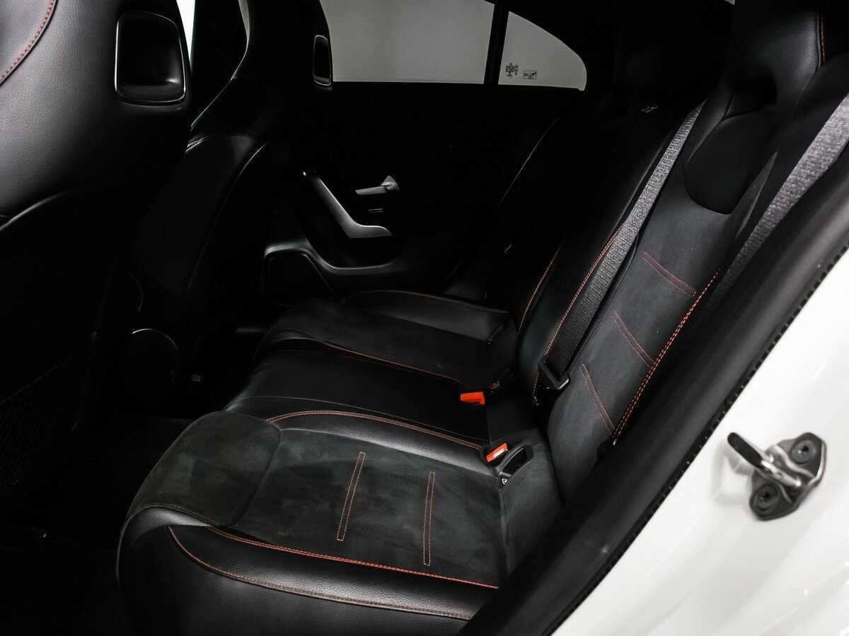 Mercedes-Benz CLA с пробегом — 2019 год. Фото: #13