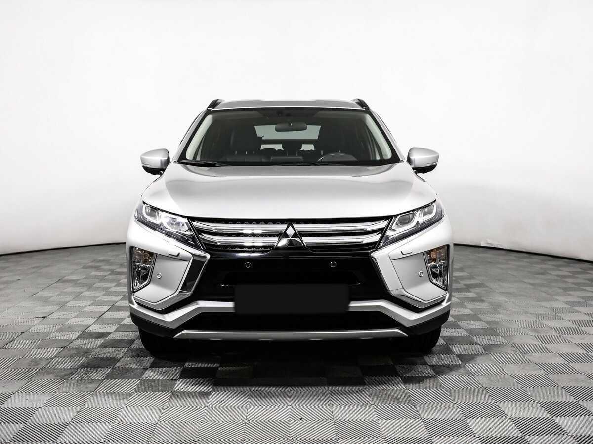 Mitsubishi Eclipse Cross с пробегом — 2018 год. Фото: #1