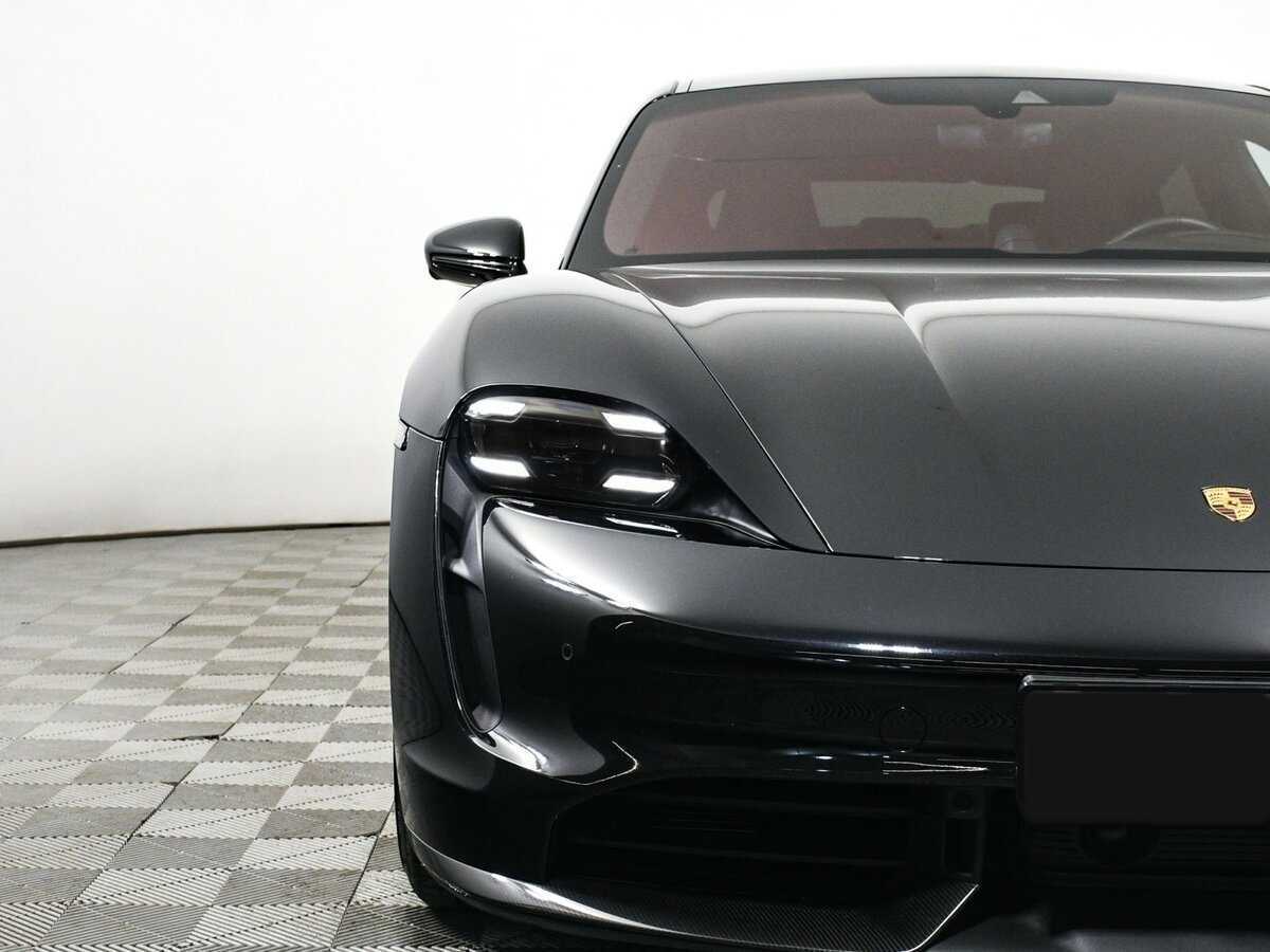 Porsche Taycan с пробегом — 2021 год. Фото: #16