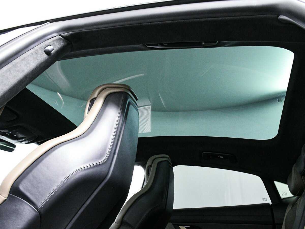 Porsche Taycan с пробегом — 2021 год. Фото: #19