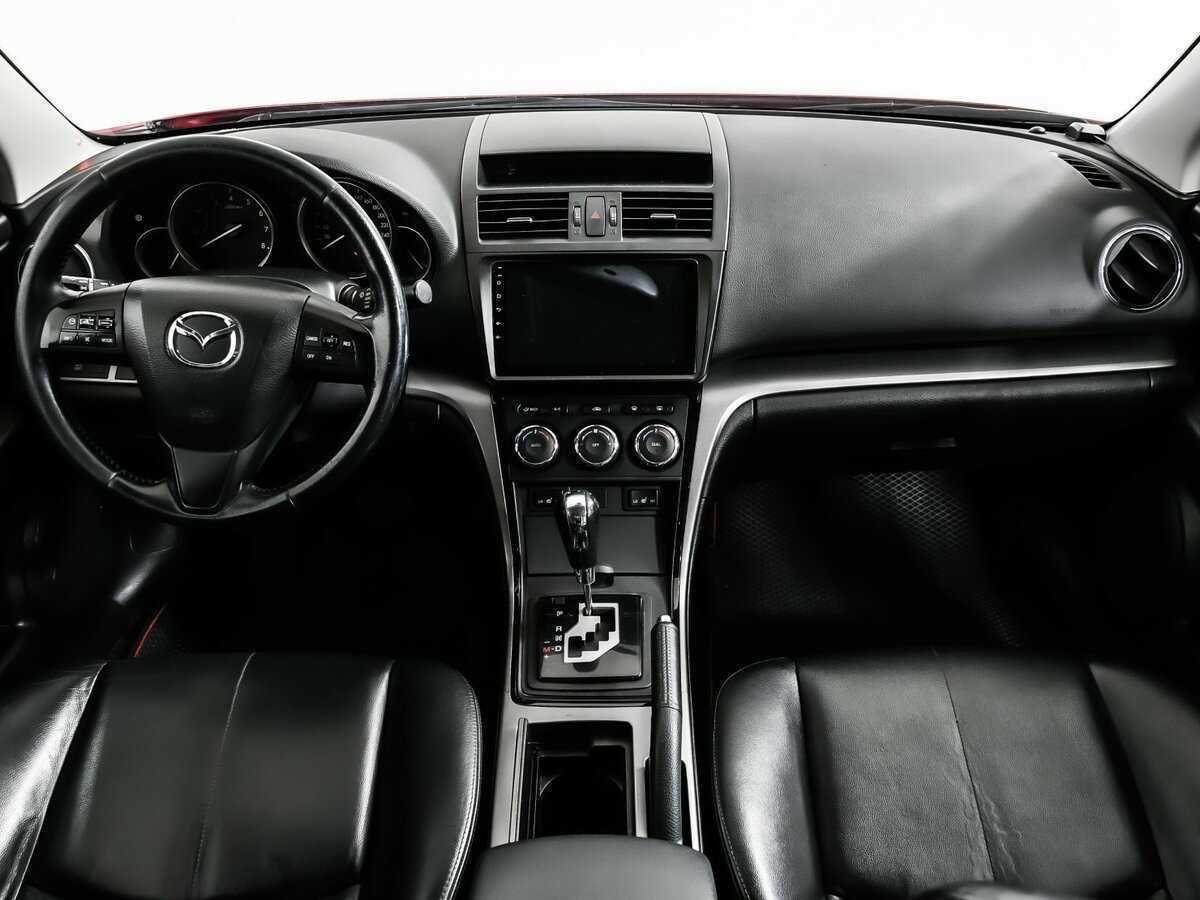 Mazda 6 с пробегом — 2010 год. Фото: #10