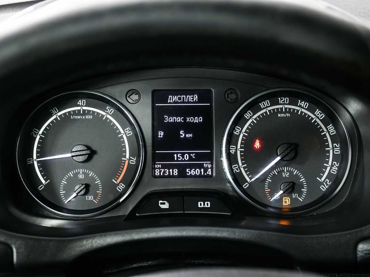 Skoda Fabia RS с пробегом — 2013 год. Фото: #9