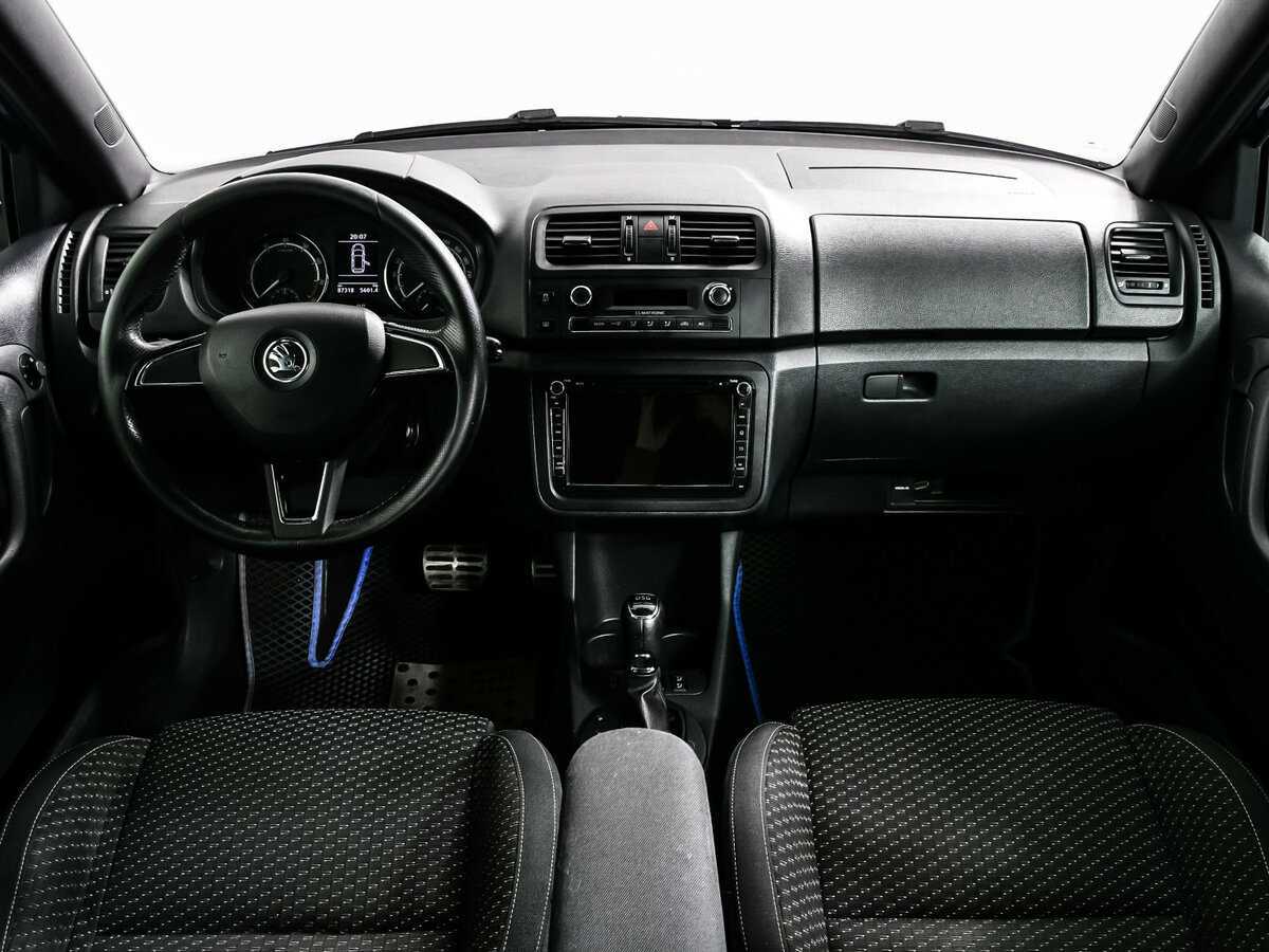 Skoda Fabia RS с пробегом — 2013 год. Фото: #10