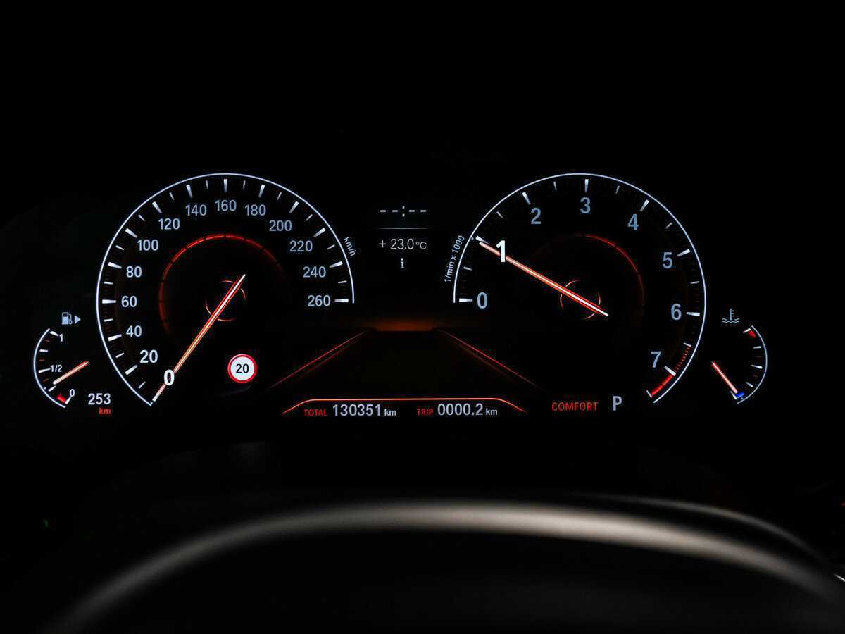 BMW 5 серии с пробегом — 2019 год. Фото: #9