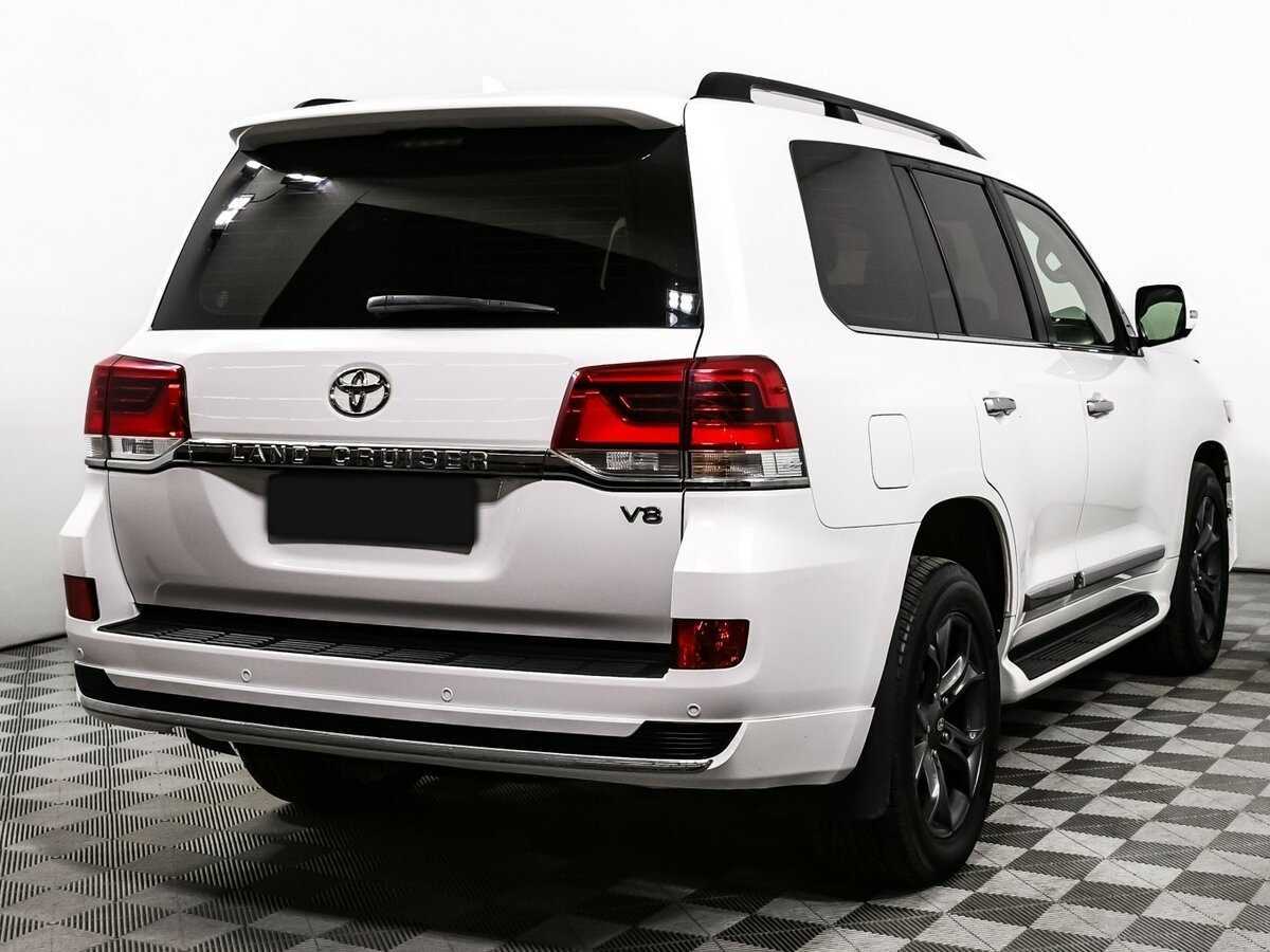 Toyota Land Cruiser с пробегом — 2016 год. Фото: #4
