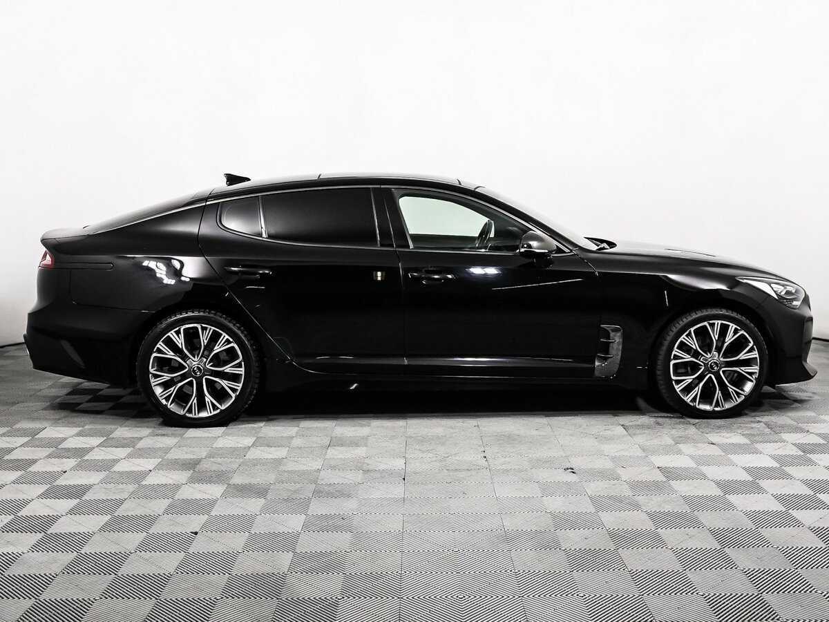 Kia Stinger с пробегом — 2018 год. Фото: #3